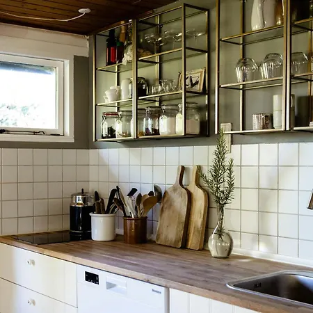 Rosemary House Is A Peaceful Family Getaway