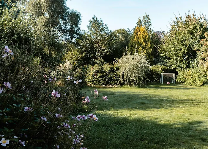 Dom wakacyjny Rosemary House Is A Peaceful Family Getaway